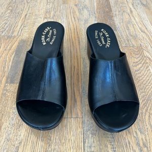 Kirk-Ease black leather open toe mules size 8